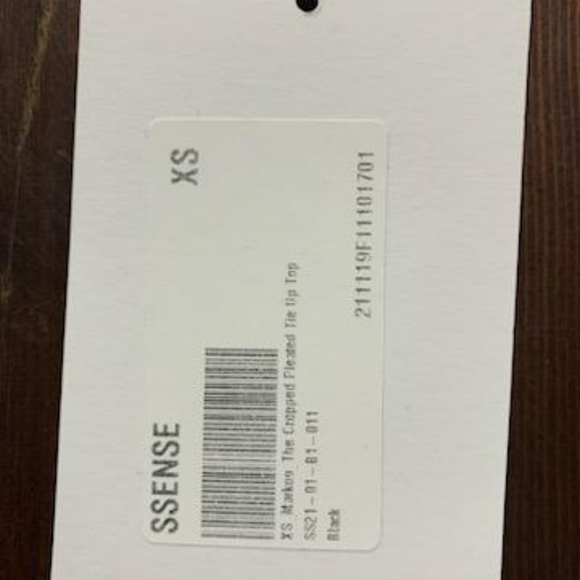 Markoo The Pleated Crop Top - Picture 5 of 9